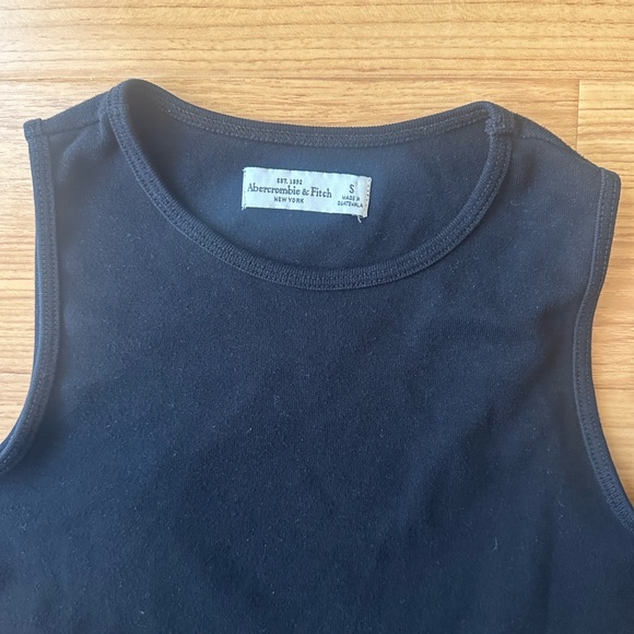 Cold-Shoulder Top - Picture 2 of 3